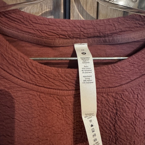 Lululemon Athletica Textured Crop Top - Picture 2 of 4